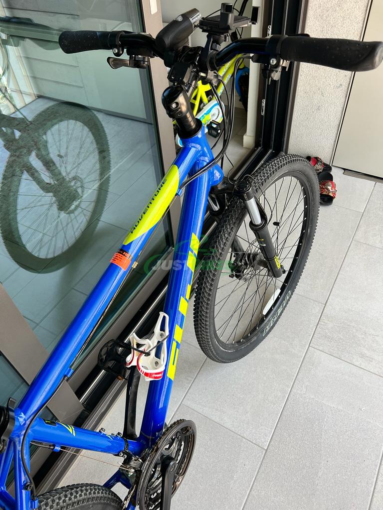 fuji adventure mountain bike