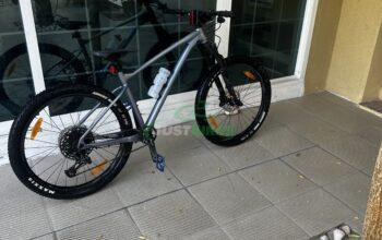 Giant fathom 2023 27.5 size wheels
